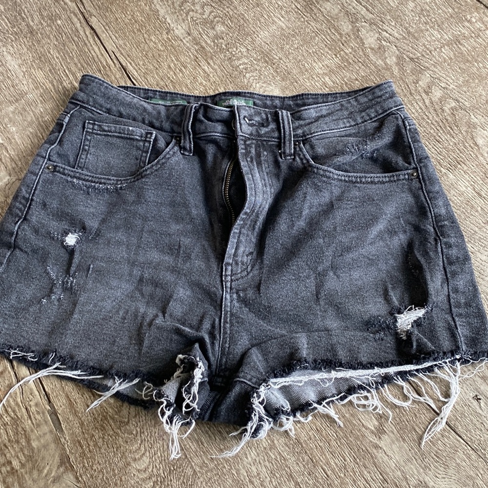 Wildfable high waisted black jeans short